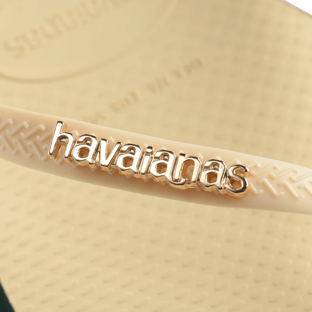 Women's Slim Point Flip Flops - Havaianas